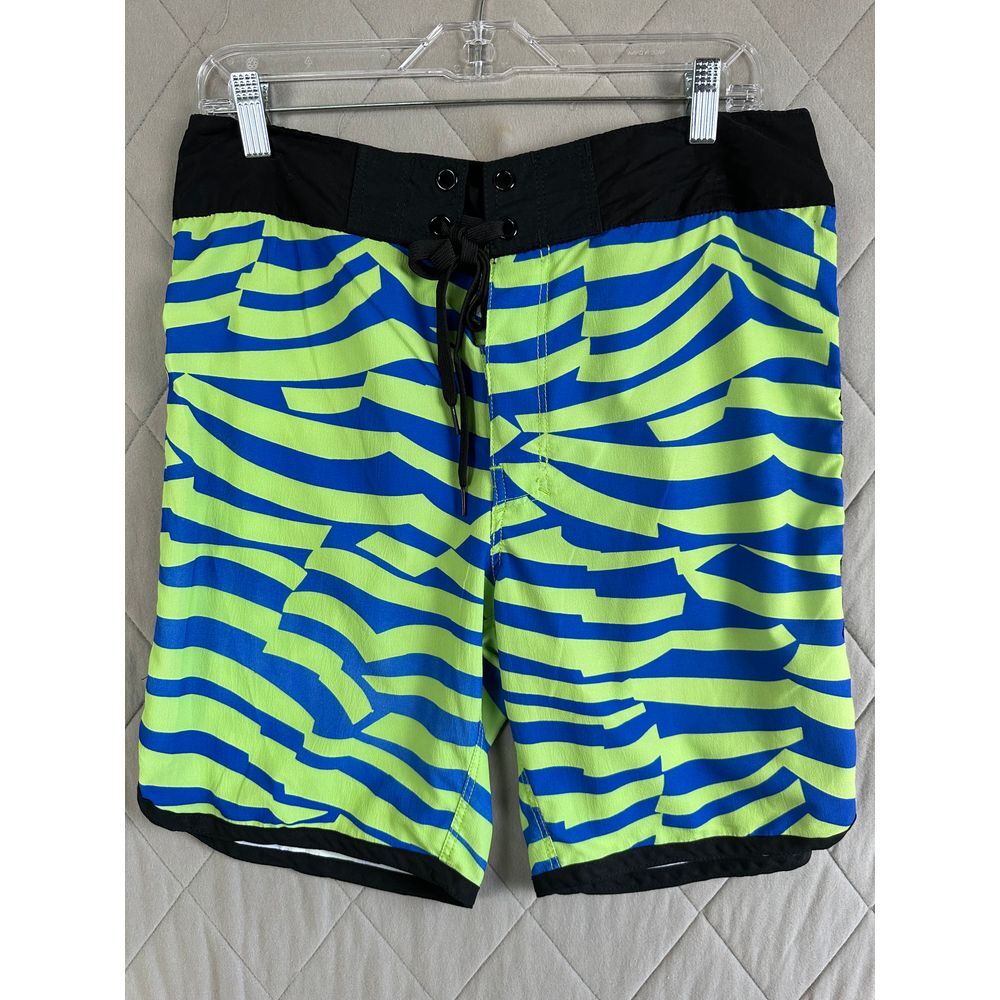 Hawaii Five O Shorts Men's Size 32 Board‎
